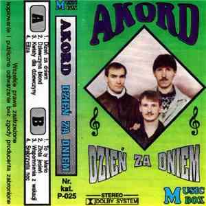 Akord  - Dzień Za Dniem album flac